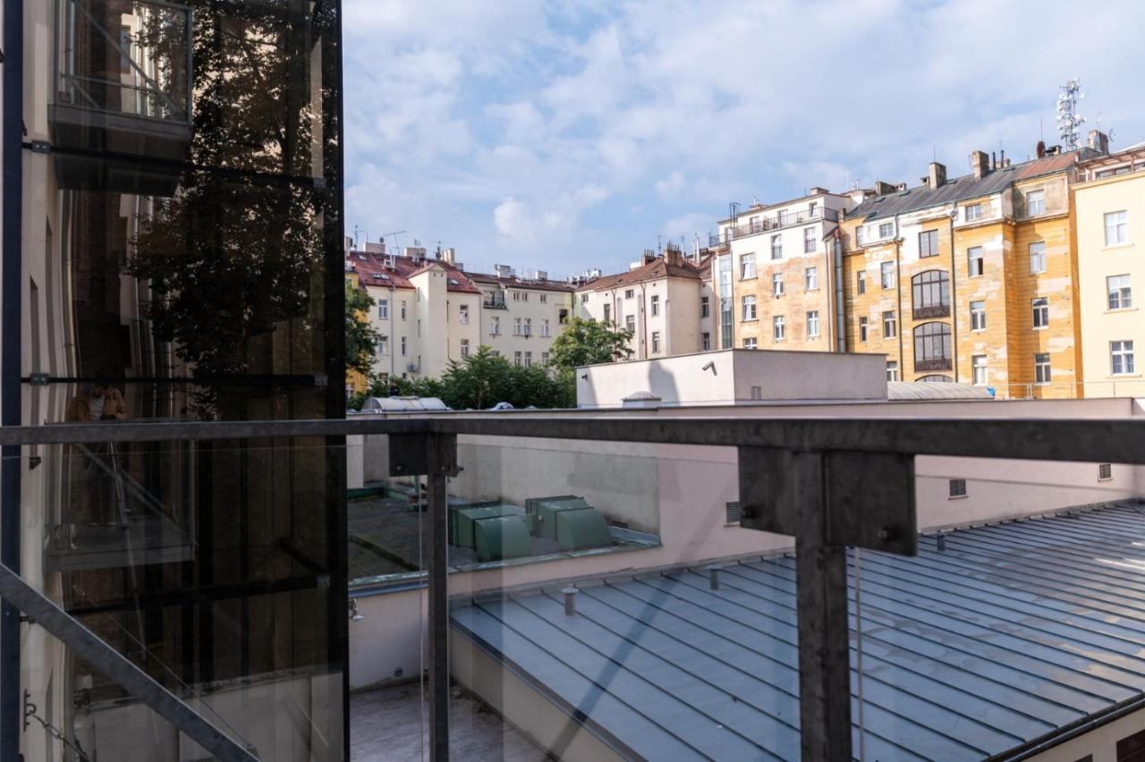 פראג Designed Apartment Next To Vaclav Square With Terrace And Private Garage מראה חיצוני תמונה